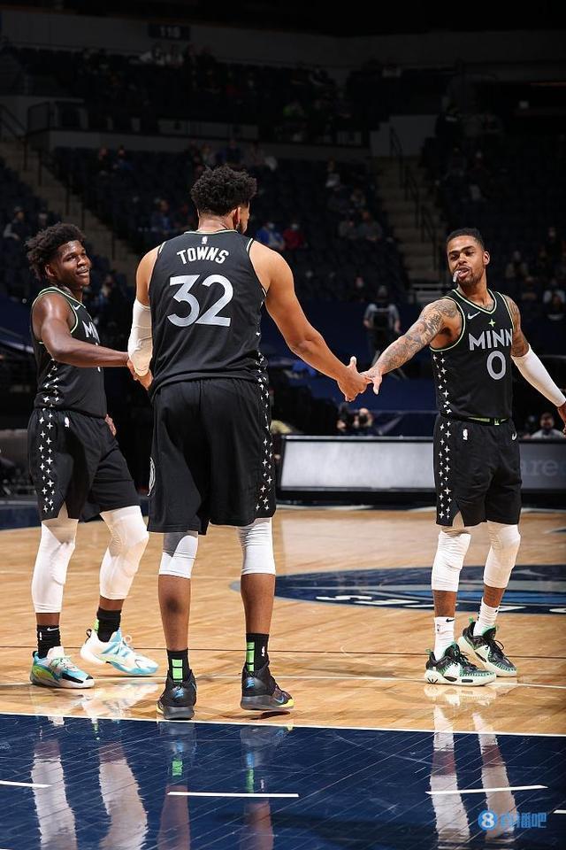 马斯的交手 马斯的交手