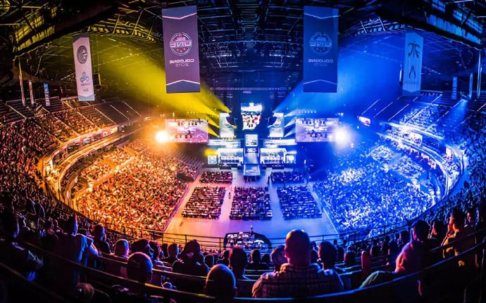 与此搭配的 与此搭配的