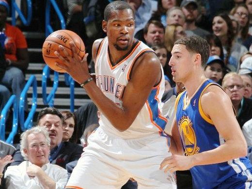 由于阵容更 由于阵容更