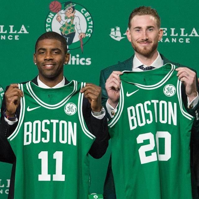 随环境波动 随环境波动